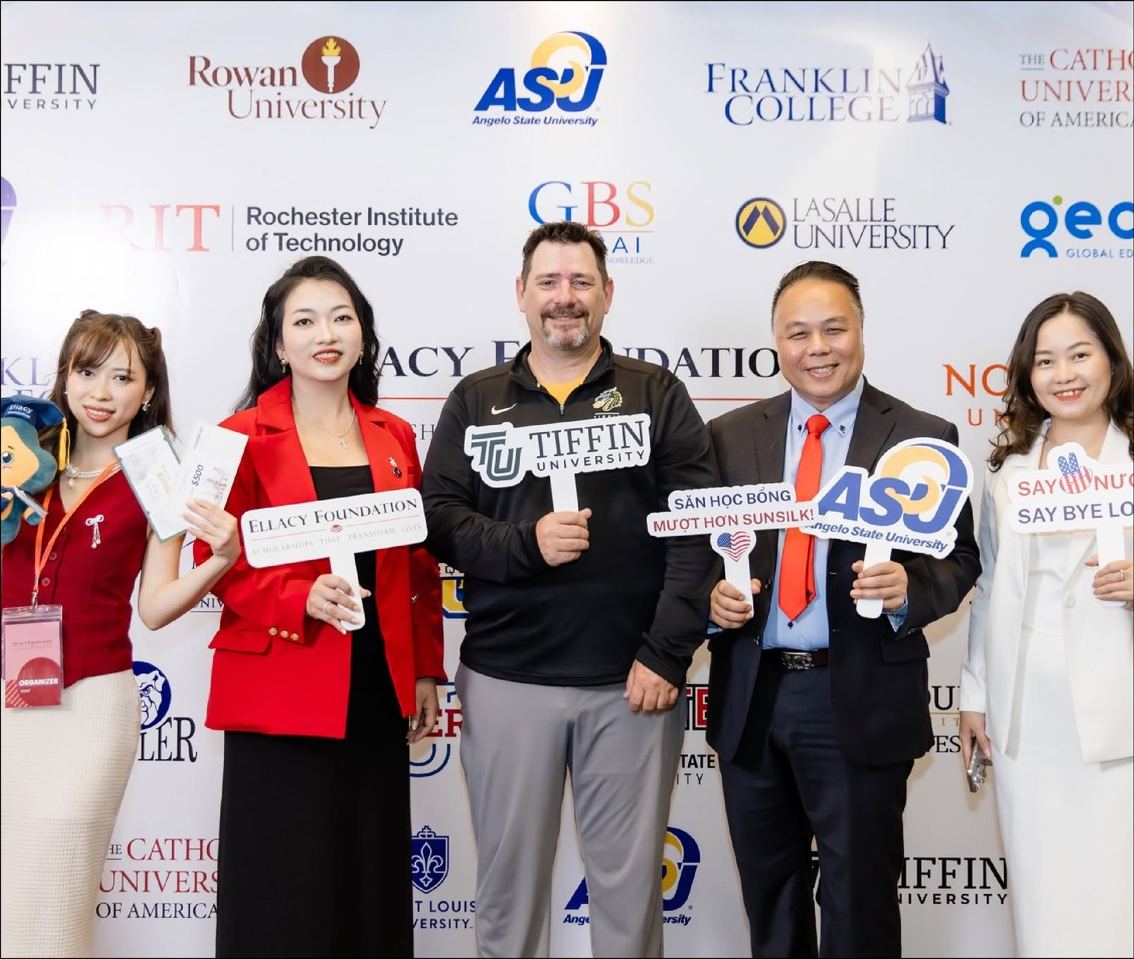 Ellacy representatives with U.S. partner universities at an admissions event