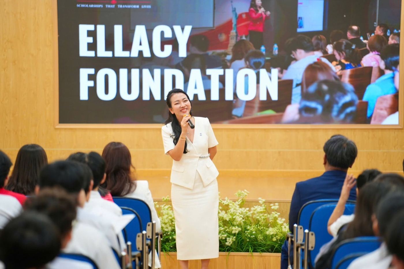 An Ellacy Foundation representative talking to students about U.S. study scholarships